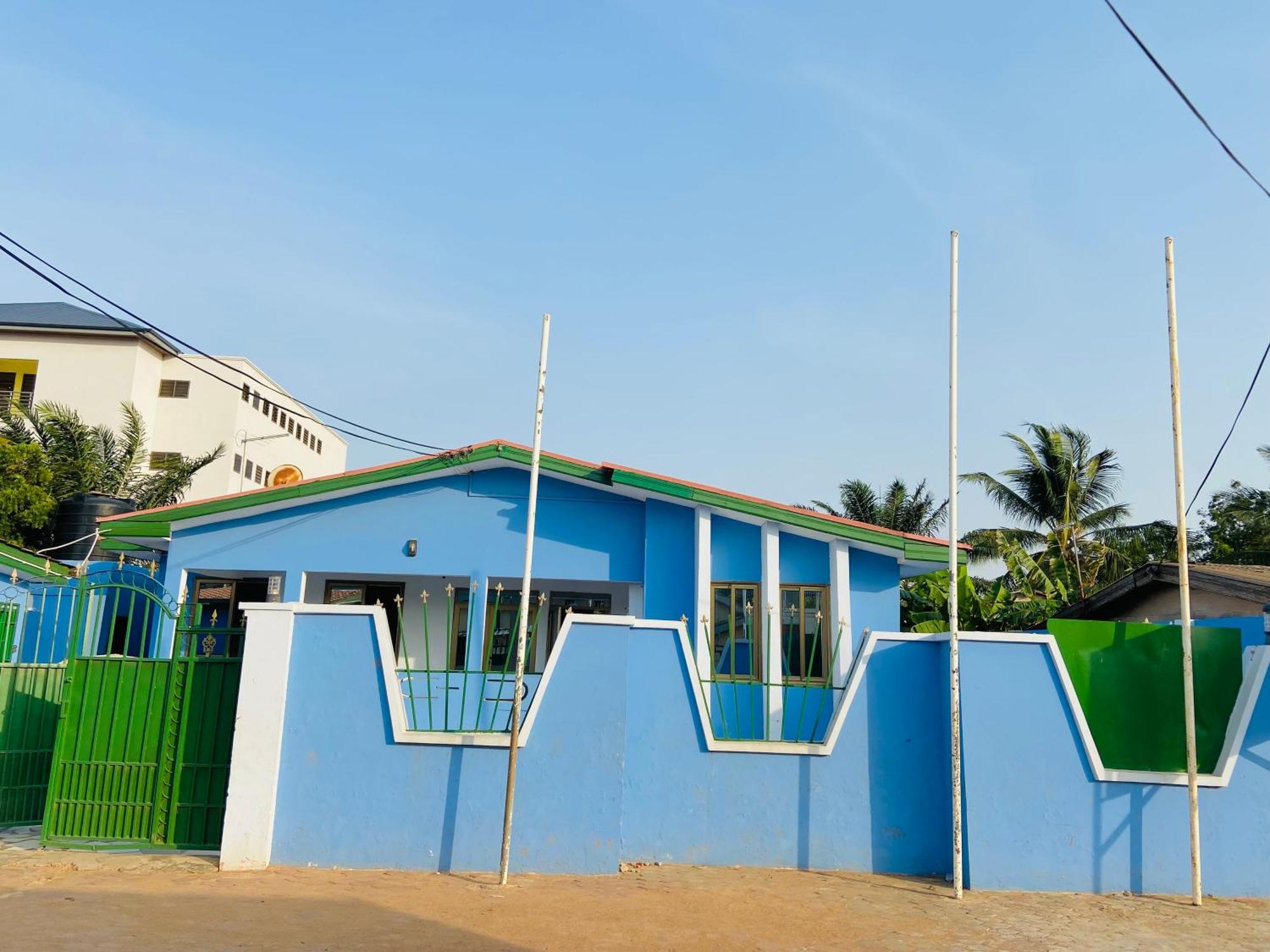 Heavens Gate Acra Exterior foto